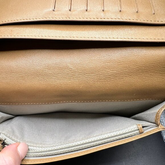 CHANEL Matelasse Patent Leather Bifold Long Wallet in Honey Brown - EUC - Picture 7 of 9